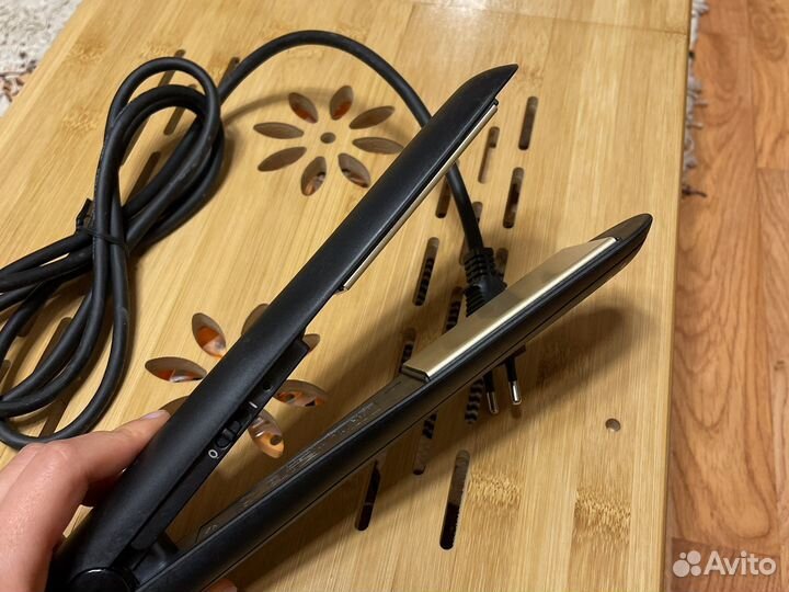 Выпрямитель для волос Philips