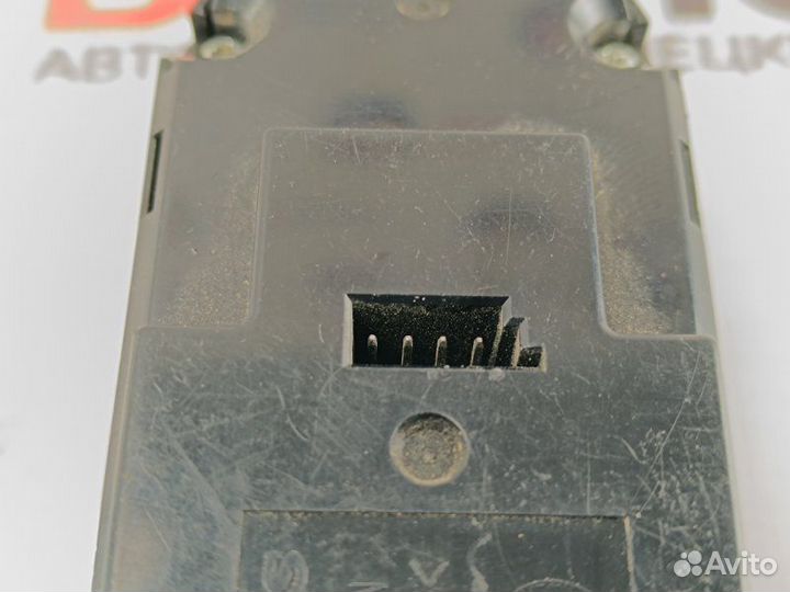 Блок кнопок стеклоподъемников Bmw 525I E60 M54B25