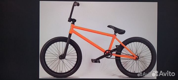 Трюковой велосипед BMX