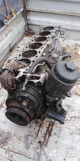 Двигатель м54б30