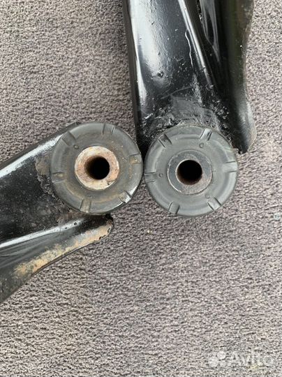 Задние рычаги Порше Кайен 955/957.Туарег.Ауди Ку7