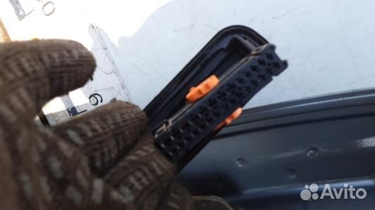 Дверь задняя правая skoda rapid (1SK25FT01)