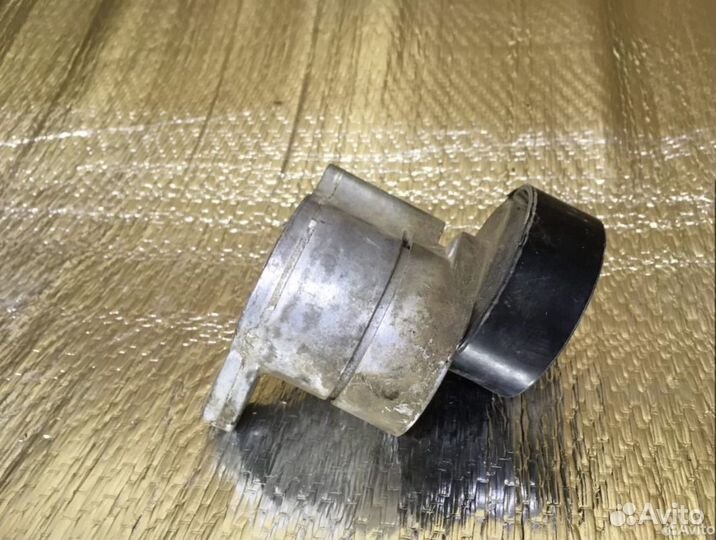 Натяжитель ремня генератора Estina Fora A21 Эстина