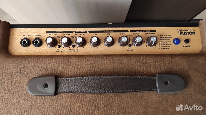 Kustom Sienna 35 (комбоусилитель для акустики)