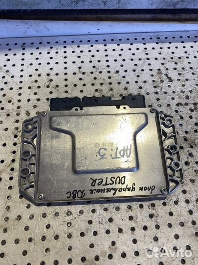 Блок управления двс Renault Duster 1.6 k4m
