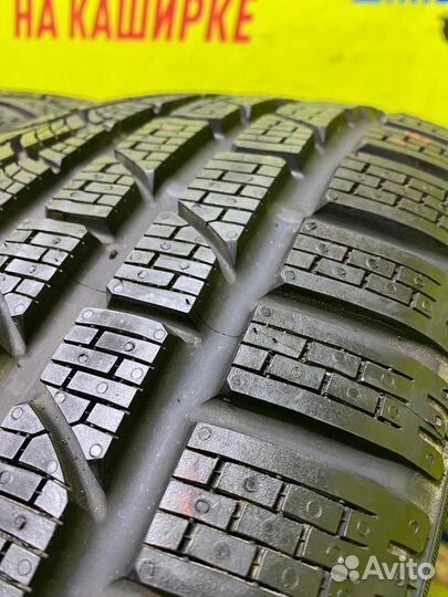 Pirelli Winter Sottozero 240 Serie II 235/45 R18 98V