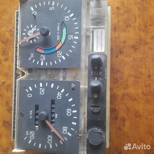 Панель приборов в о л ь в о