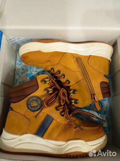 Ботинки демисезонные для мальчика 26