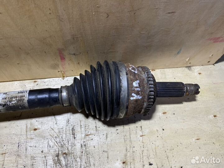 Приводной вал правый Kia Ceed 1 1,6 дизель МКПП 59