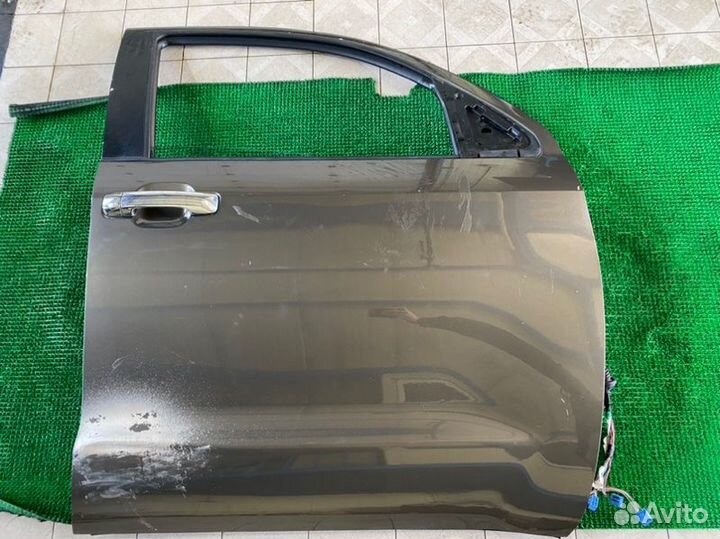 Дверь прав. перед. Toyota Tundra, Sequoia