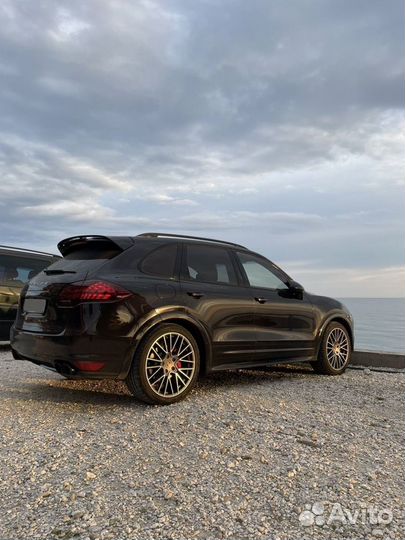 Porsche Cayenne GTS 4.8 AT, 2013, 210 000 км