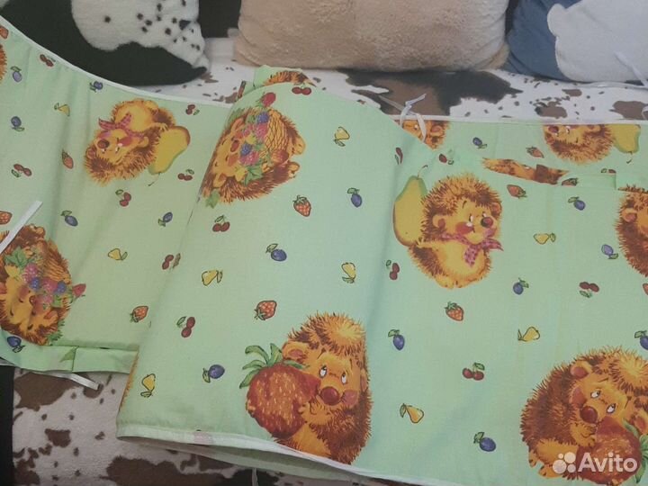 Бортик в детскую кроватку