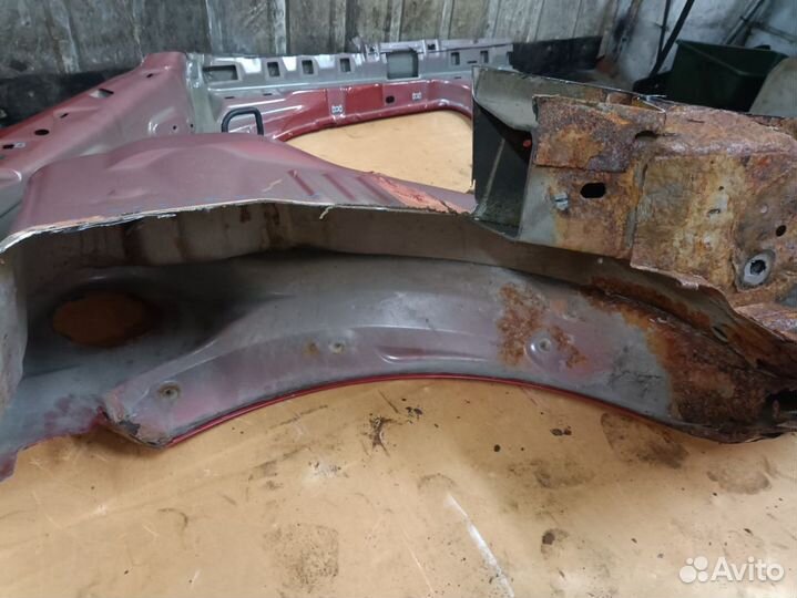 Крыло заднее левое Ford Fiesta Mk5 (2002—2008)