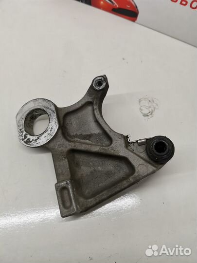 Кронштейн суппорта Yamaha YZF-R6 06-07г