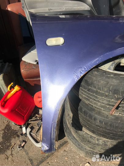 Крыло переднее правое volkswagen Golf / Variant