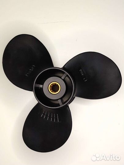 Винт suzuki 8-20