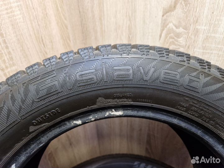 Gislaved Nord Frost 200 215/55 R16 97T
