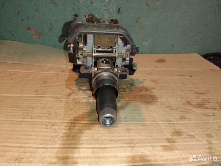 Рулевая колонка Audi A4 B5