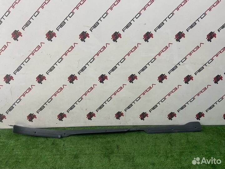 Накладка обшивка порога левая правая Fiat Albea