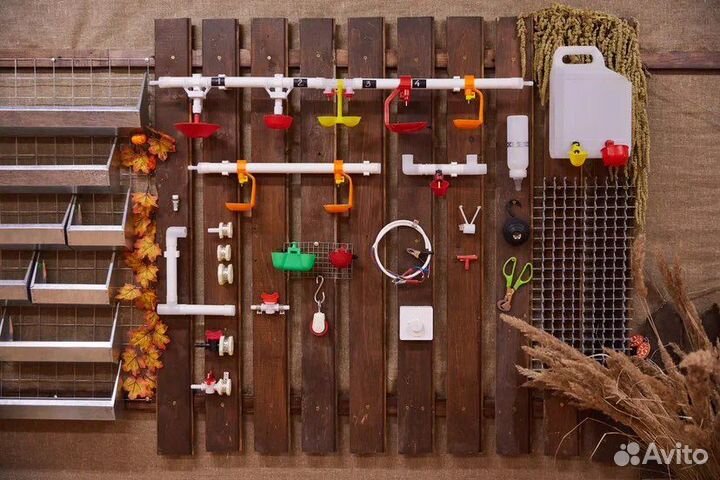 Кормушки, поилки в ассортименте