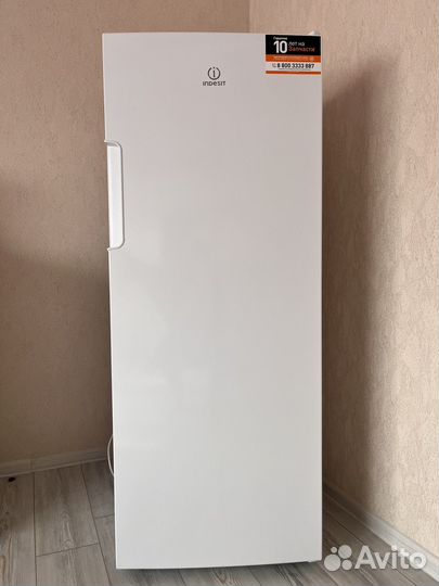 Морозильная камера indesit