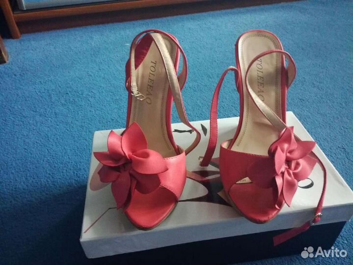 Босоножки женские 35 размер