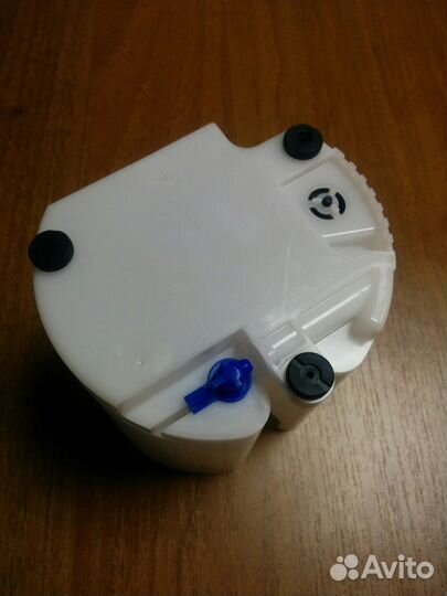 Корпус бензонасоса Subaru 42015AJ000