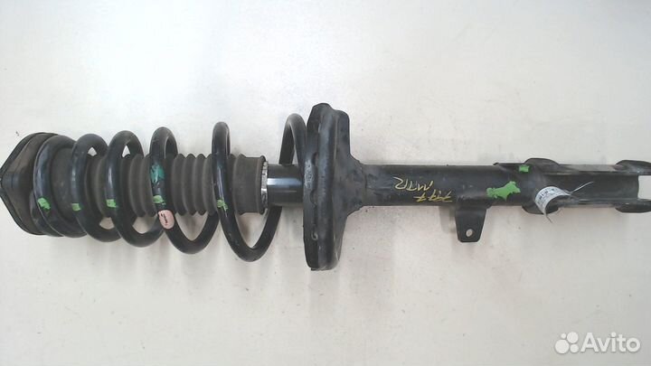 Амортизатор подвески Toyota Highlander 2, 2012