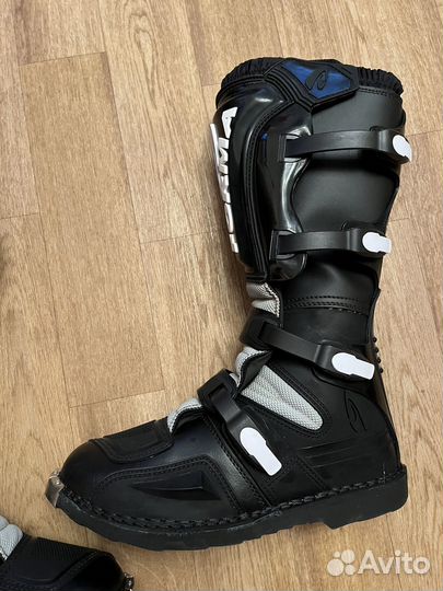 Forma кроссовые мотоботы 45 43 в Идеале