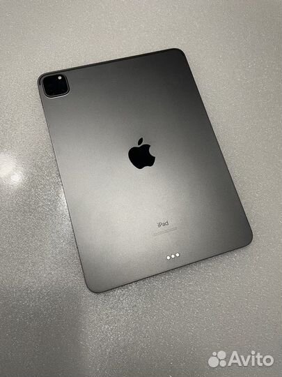 iPad pro 11 (2 поколение) 2020 128Gb wifi