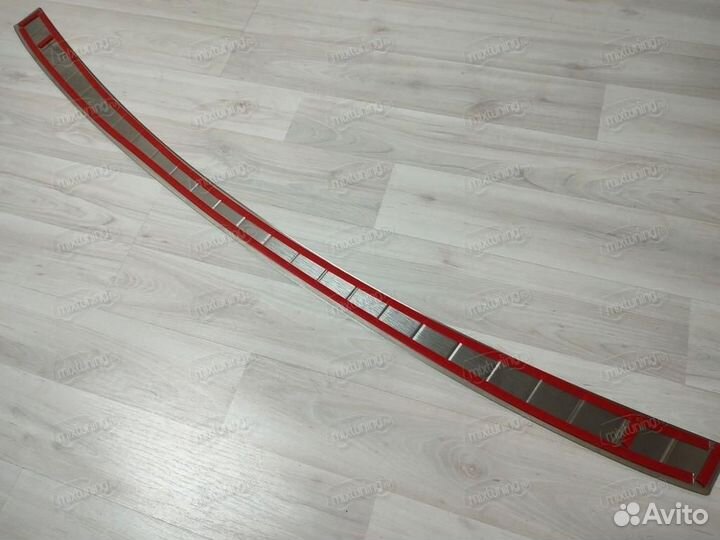 Накладка на задний бампер Honda CR-V 2017-нв