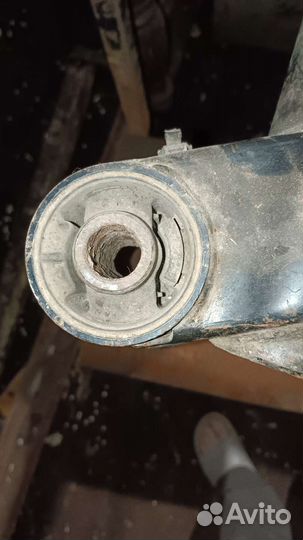 Задняя балка подрамник mitsubishi grandis 4 wd