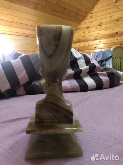 Бюст Нефертити из оникса