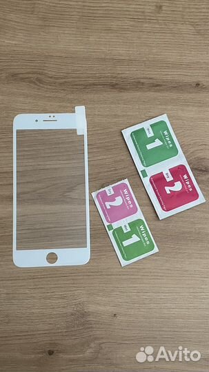 Защитное стекло на iPhone 7 plus