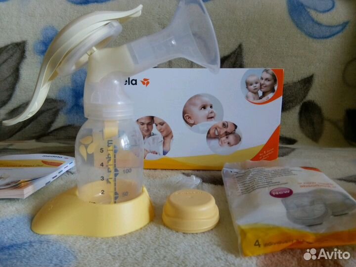 Молокоотсос Medela ручной