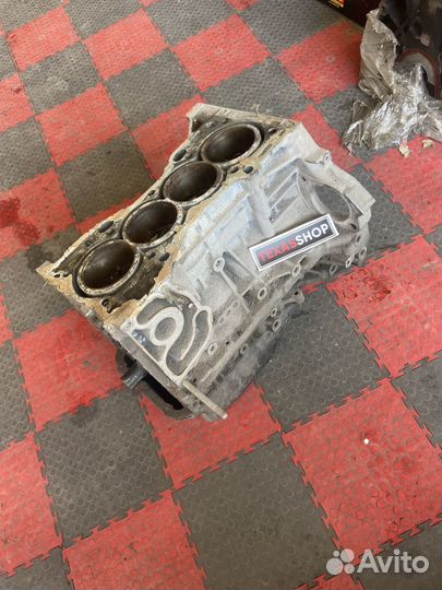 Блок двс honda в сборе K20A6 (шорт блок)