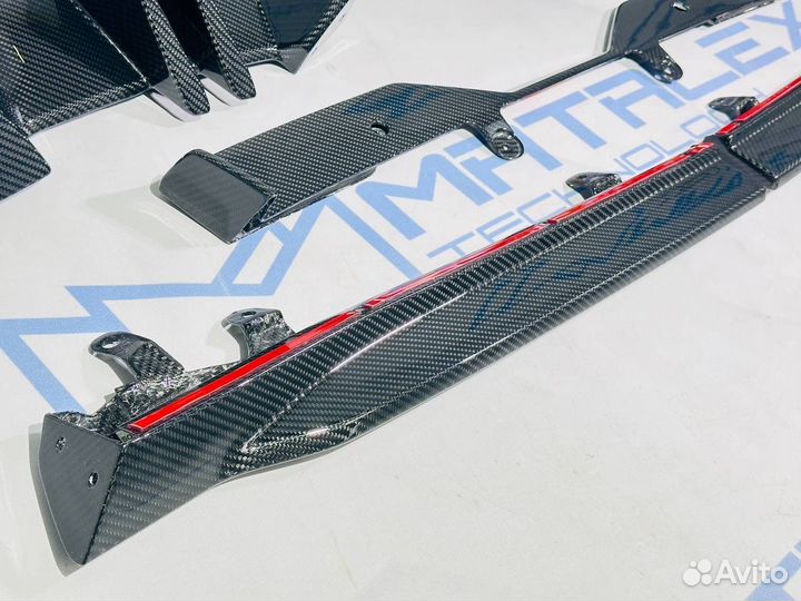 Диффузор BMW G60 M Performance карбон