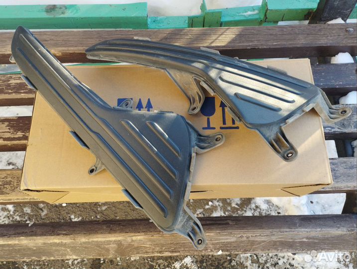 Заглушку переднего бампера Sportage 3 поколения