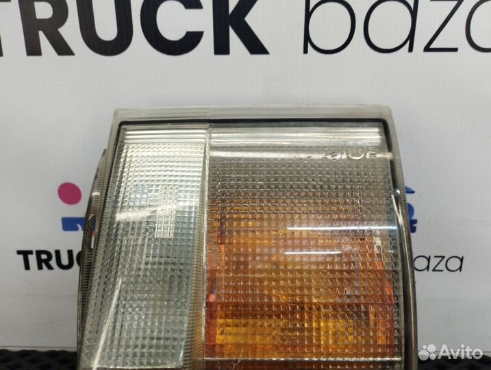 1387155 Указатель поворота правый