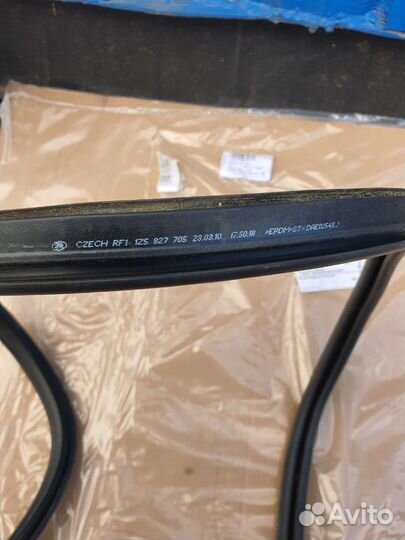 Уплотнитель багажника Skoda Octavia A5