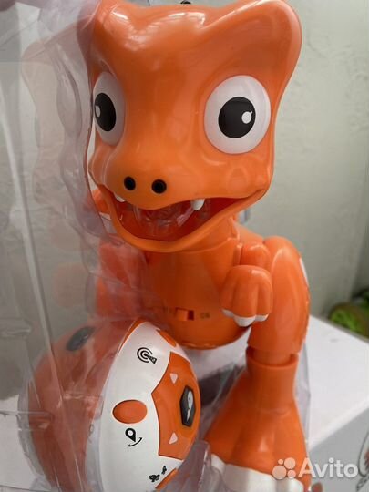 Новая игрушка динозавр на ручном управлении