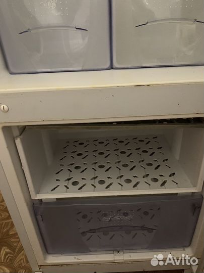 Холодильник на запчасти