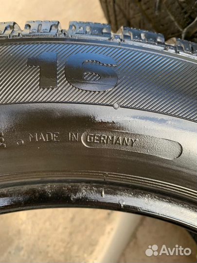 Continental ContiWinterViking 2 215/60 R16 99T