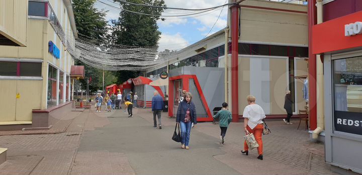 Торговая площадь, 67 м²