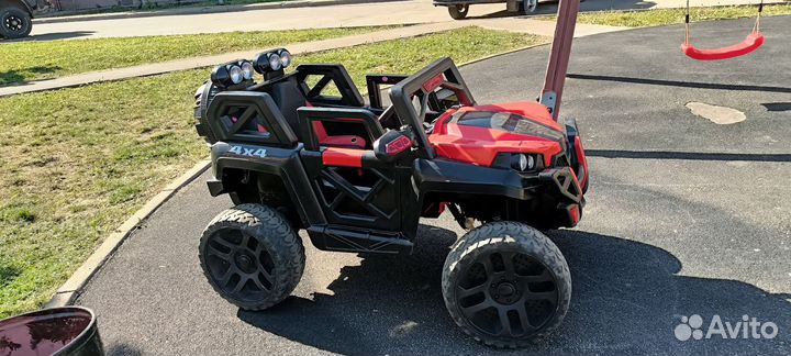 Детские электромобили машинки с пультом бу