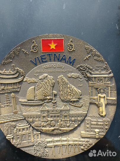 Сувенирные тарелки разных стран