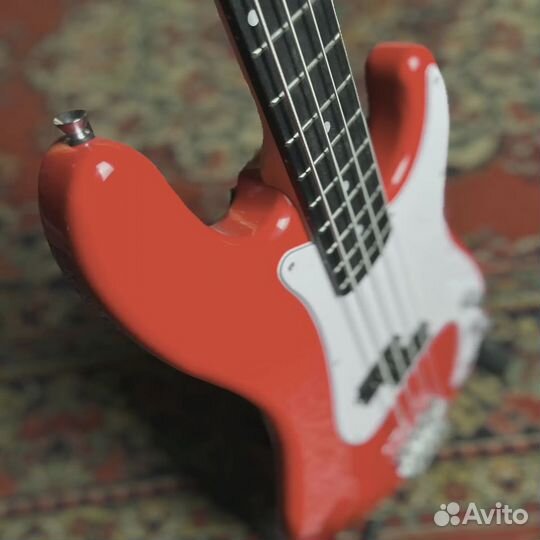 Бас-гитара DeMarco dmpb200 Precision Bass Red