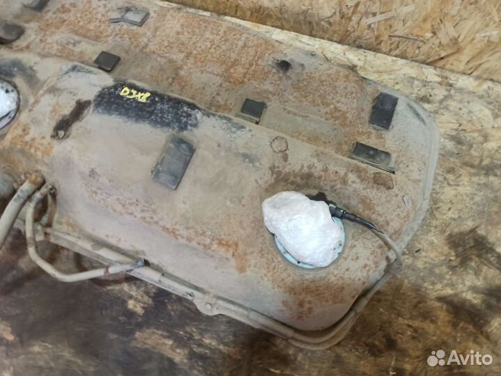 Бак топливный Hyundai Tucson 1