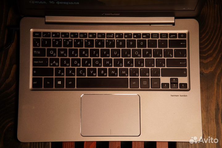 Ноутбук Asus UX 310U