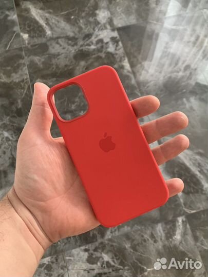 Оригинальный силиконовый чехол iPhone 12/12Pro